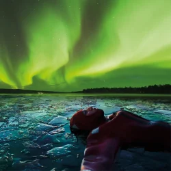 Aurora Ice Floating